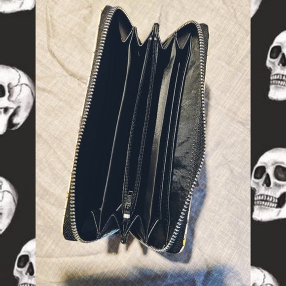 SOLD! 🆕Liquorbrand Tattooed Lady/Japanese Dragon Wallet - Picture 5 of 7